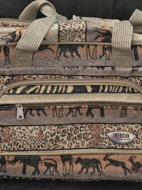 Vintage American Uni Tapestry African Savanna Safari Weekend Bag 16"×12"×5"